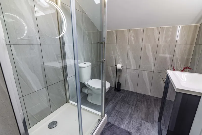 Modern 2 Bed Student House // Jul 2026 - Image 6